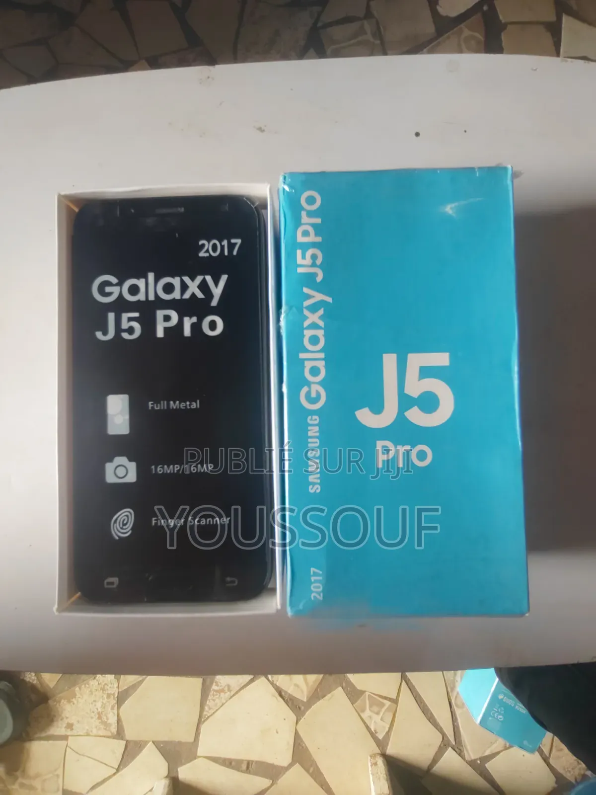 Nouveau Samsung Galaxy J5 Pro 32 GB Noir