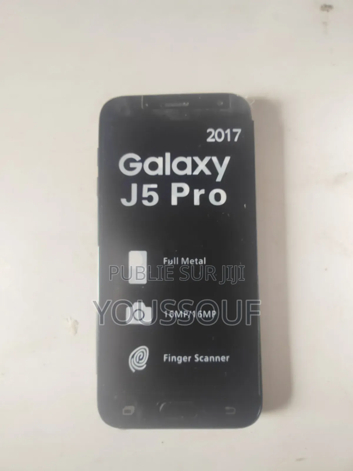 Nouveau Samsung Galaxy J5 Pro 32 GB Noir