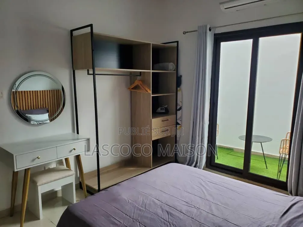 Meublé 1chbre Appartement dans Lascoco Maison, Cocody à Vendre
