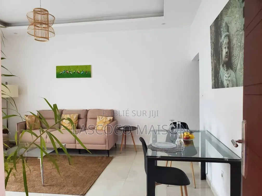 Meublé 1chbre Appartement dans Lascoco Maison, Cocody à Vendre