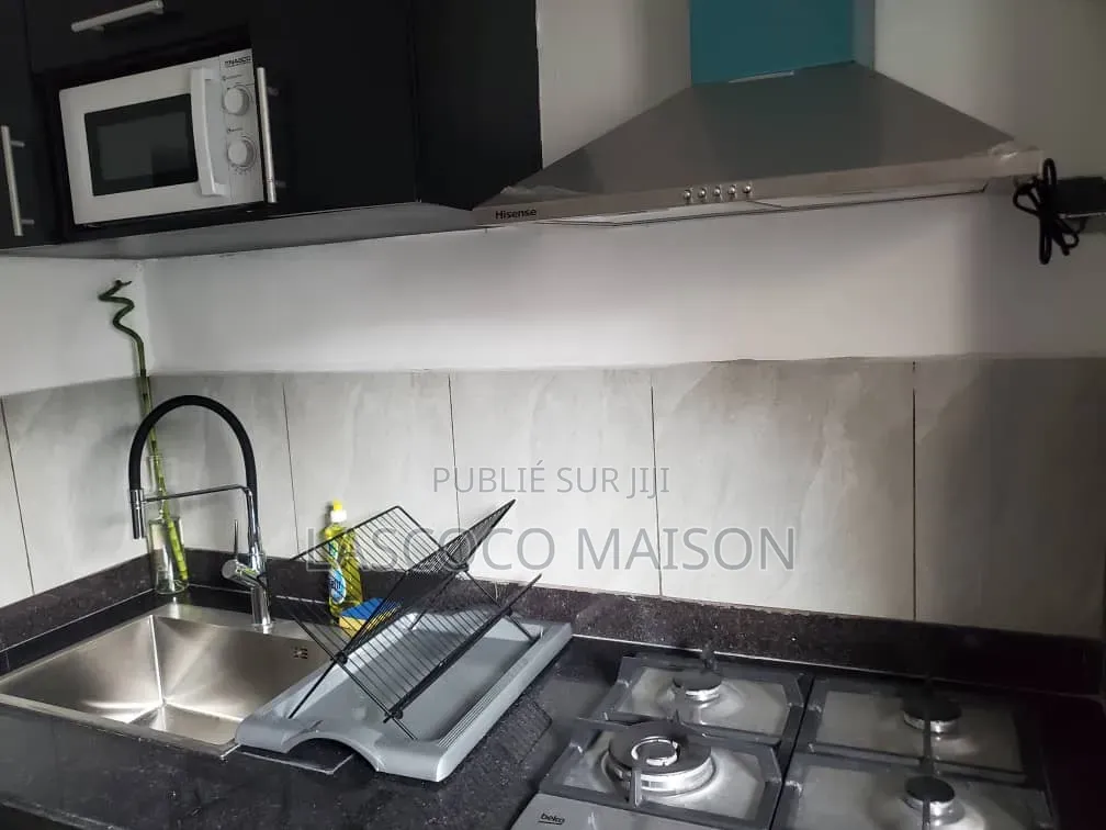 Meublé 1chbre Appartement dans Lascoco Maison, Cocody à Vendre