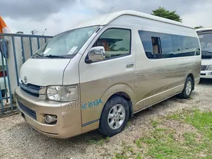 Toyota HiAce 2020 Beige