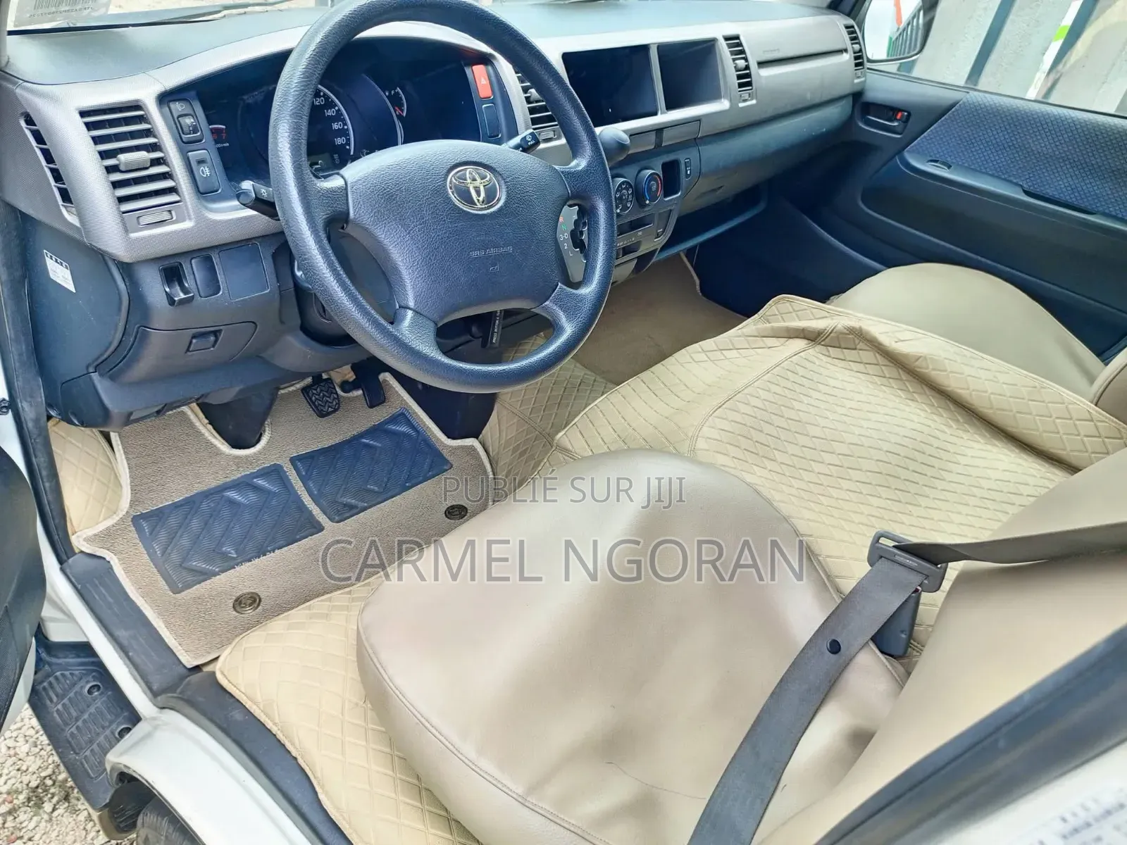 Toyota HiAce 2020 Beige