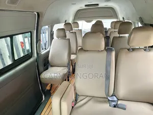 Toyota HiAce 2020 Beige