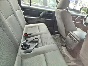 Toyota Land Cruiser 2018 Blanc