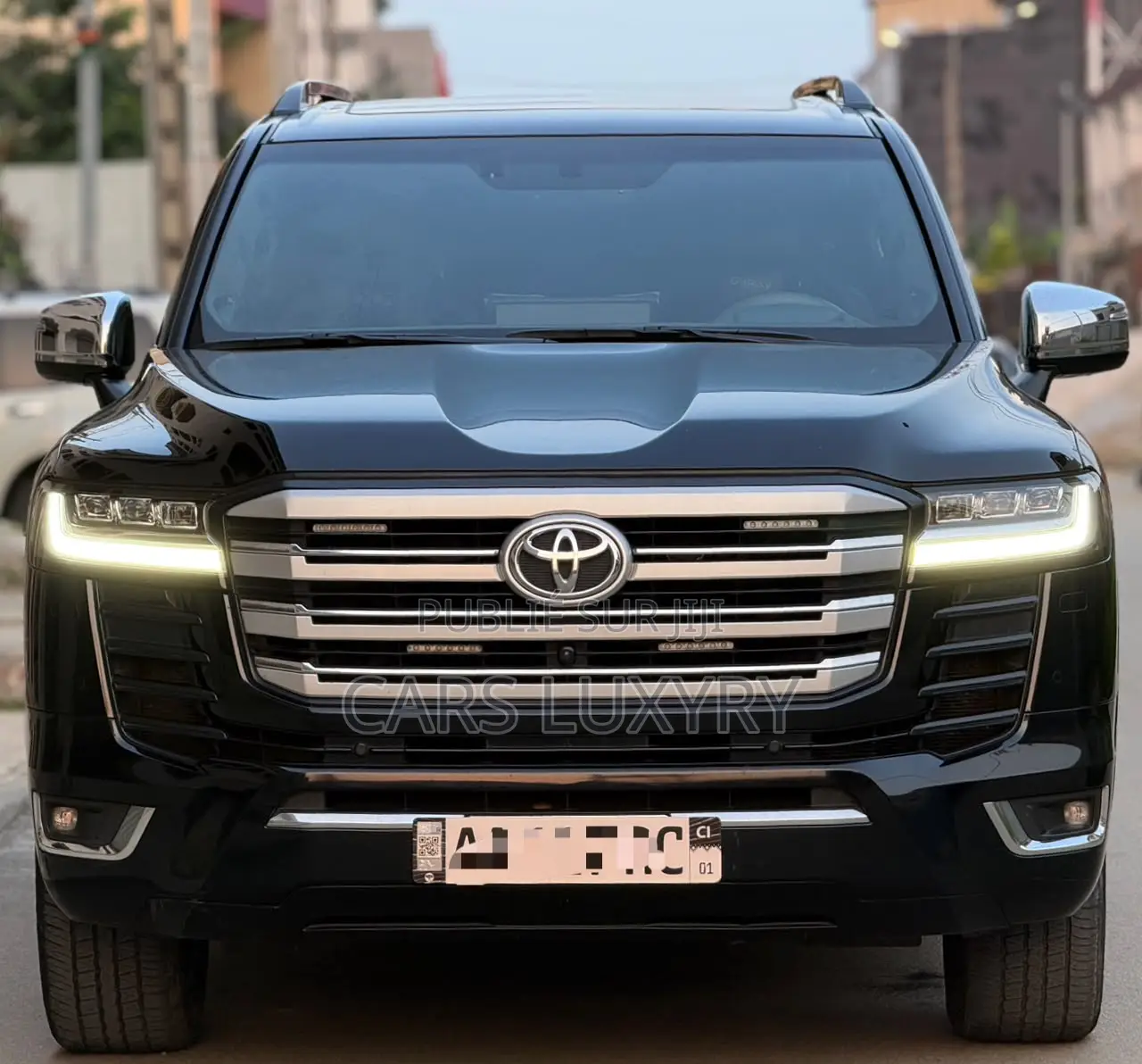 Toyota Land Cruiser LC300 2025 Noir