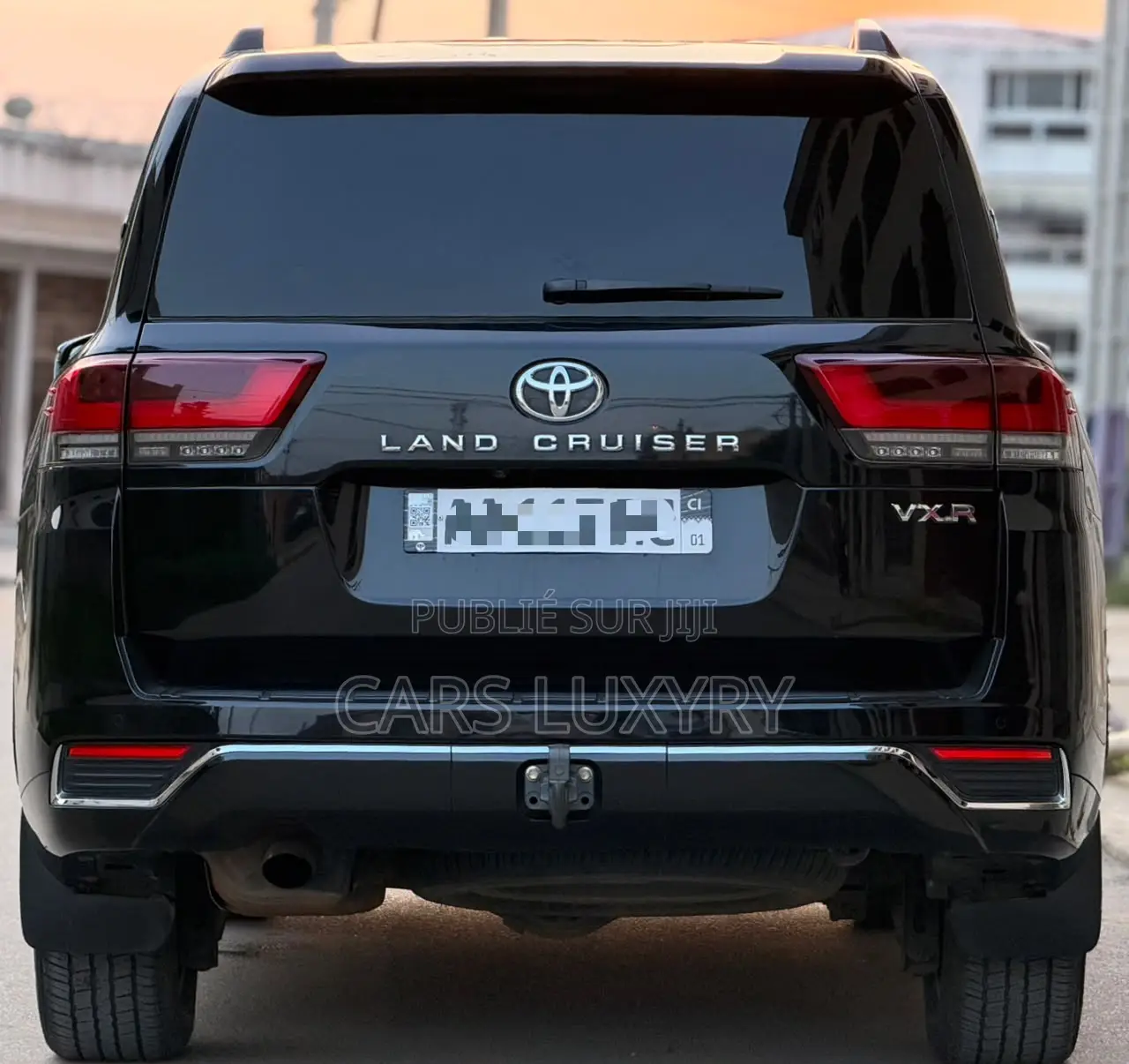 Toyota Land Cruiser LC300 2025 Noir