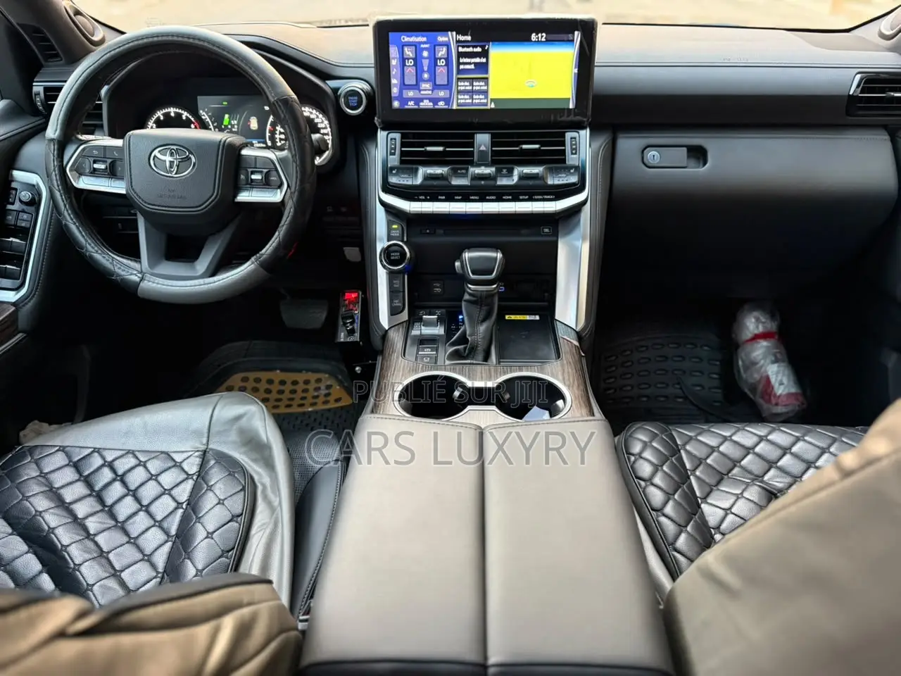 Toyota Land Cruiser LC300 2025 Noir