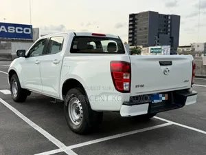 Mazda BT-50 2022 Blanc