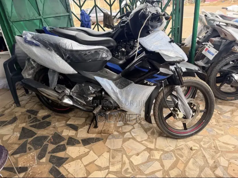 Nouveau TVS Rockz 125 2020 Noir
