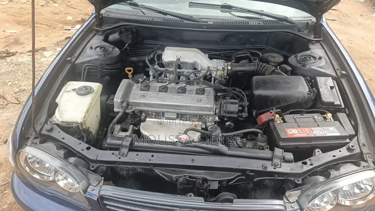 Toyota Corolla 2005 Bleu