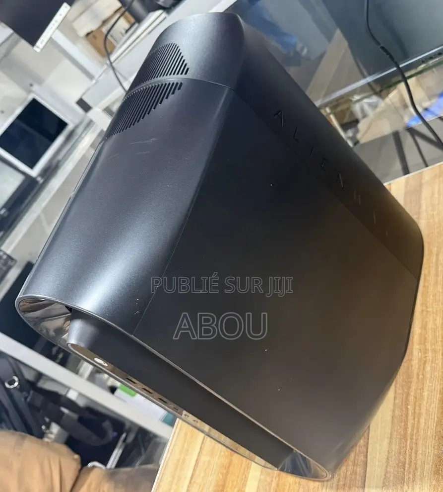 Dell Alienware Aurora R12 24GB Intel Core i5 SSD 1T