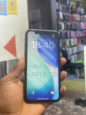 Nouveau Apple iPhone 11 64 GB Noir