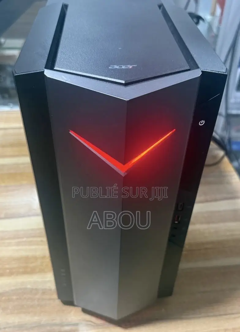 Ordinateur de bureau Acer NITRO 50 16GB Intel Core i5 SSD 512GB