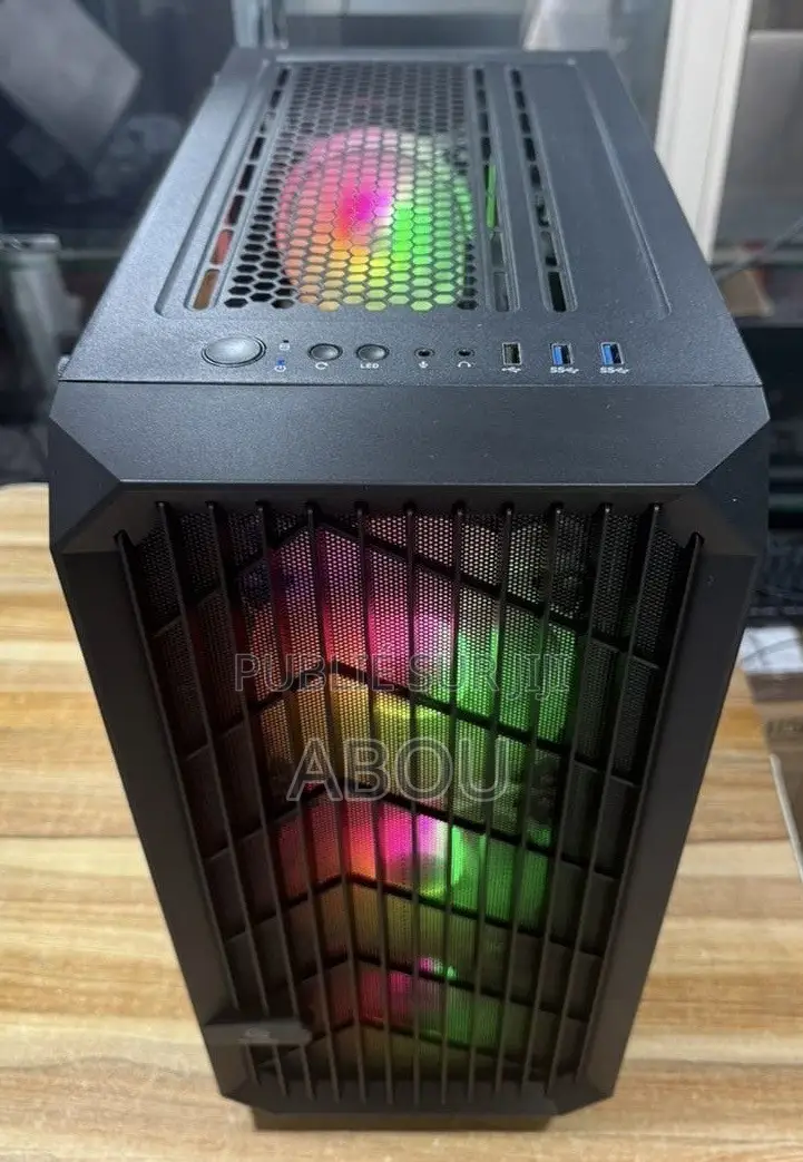 Nouveau Ordinateur de bureau Gigabyte Autre 16GB AMD Ryzen 7 SSD 1T