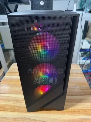 Nouveau Ordinateur de bureau Gigabyte Autre 16GB AMD Ryzen 7 SSD 512GB