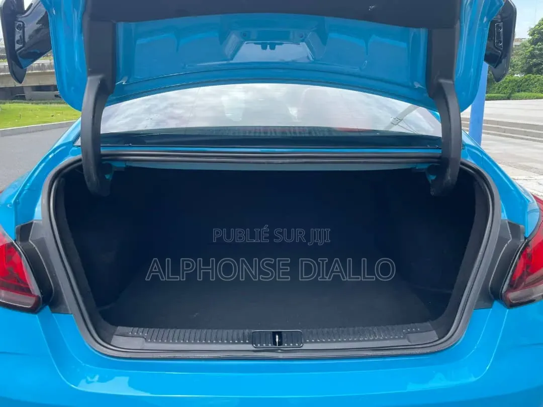 MG MG5 180DVVT CVT Luxury 2022 Bleu