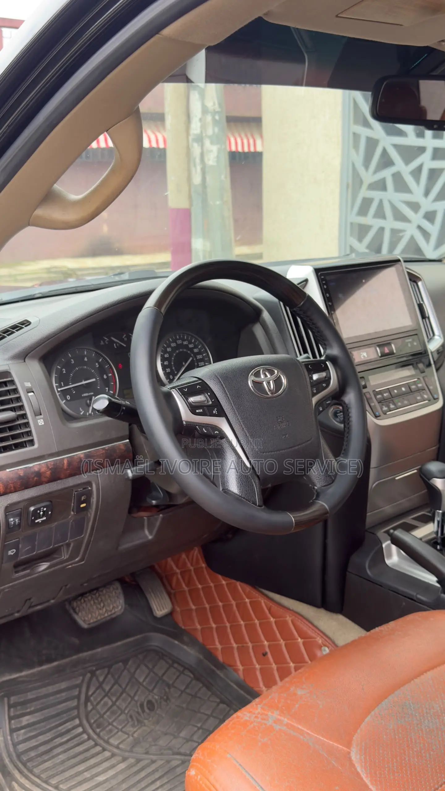 Toyota Land Cruiser 2011 Noir