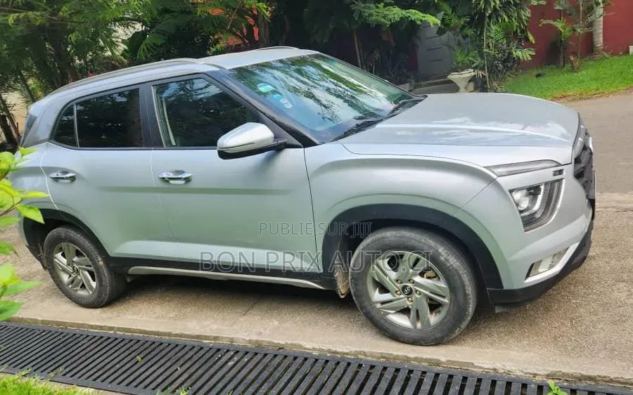 Hyundai Creta 2022 Gris