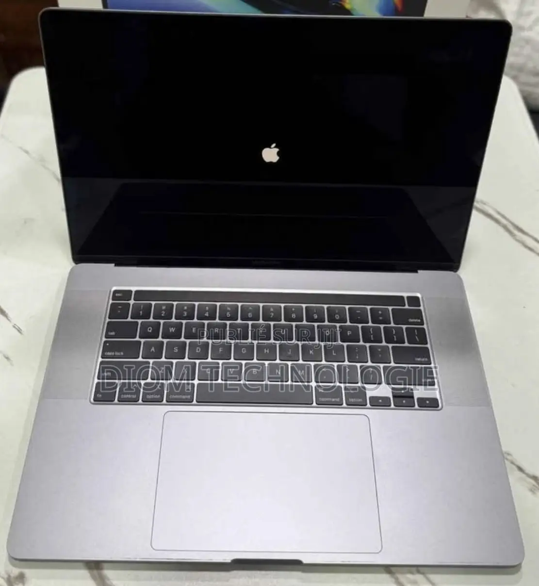Ordinateur portable Apple MacBook Pro 2019 16GB Intel Core i9 SSD 1T