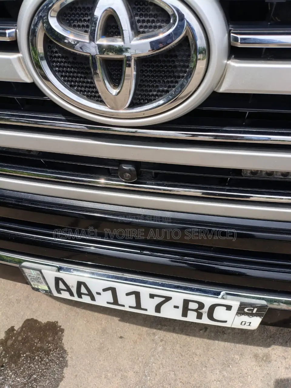 Toyota Land Cruiser 2025 Noir
