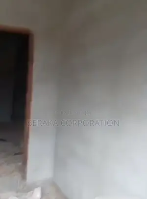 5chbre Villa dans Beraka Corporation, Songon à Vendre