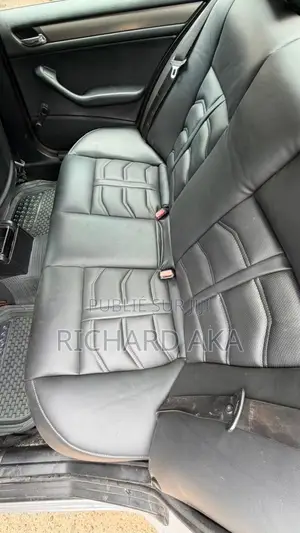 BMW 325i 2005 Gris