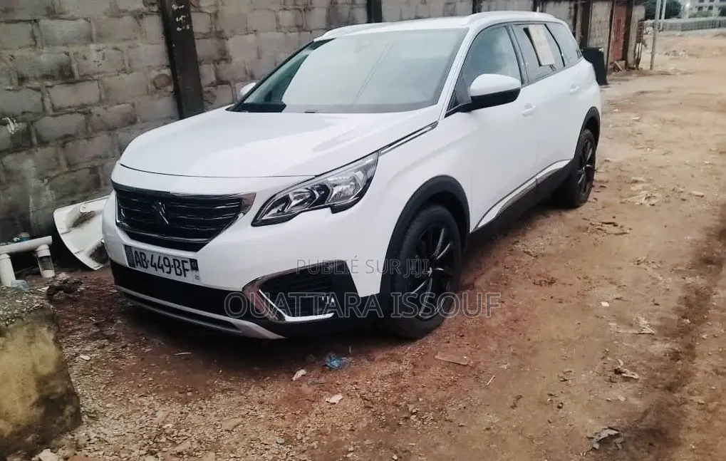 Peugeot 5008 1.2 PureTech 130 2021 Blanc