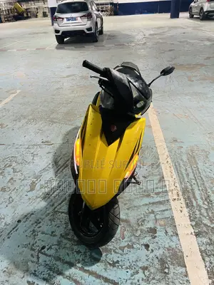 Yamaha Aerox 2015 Jaune