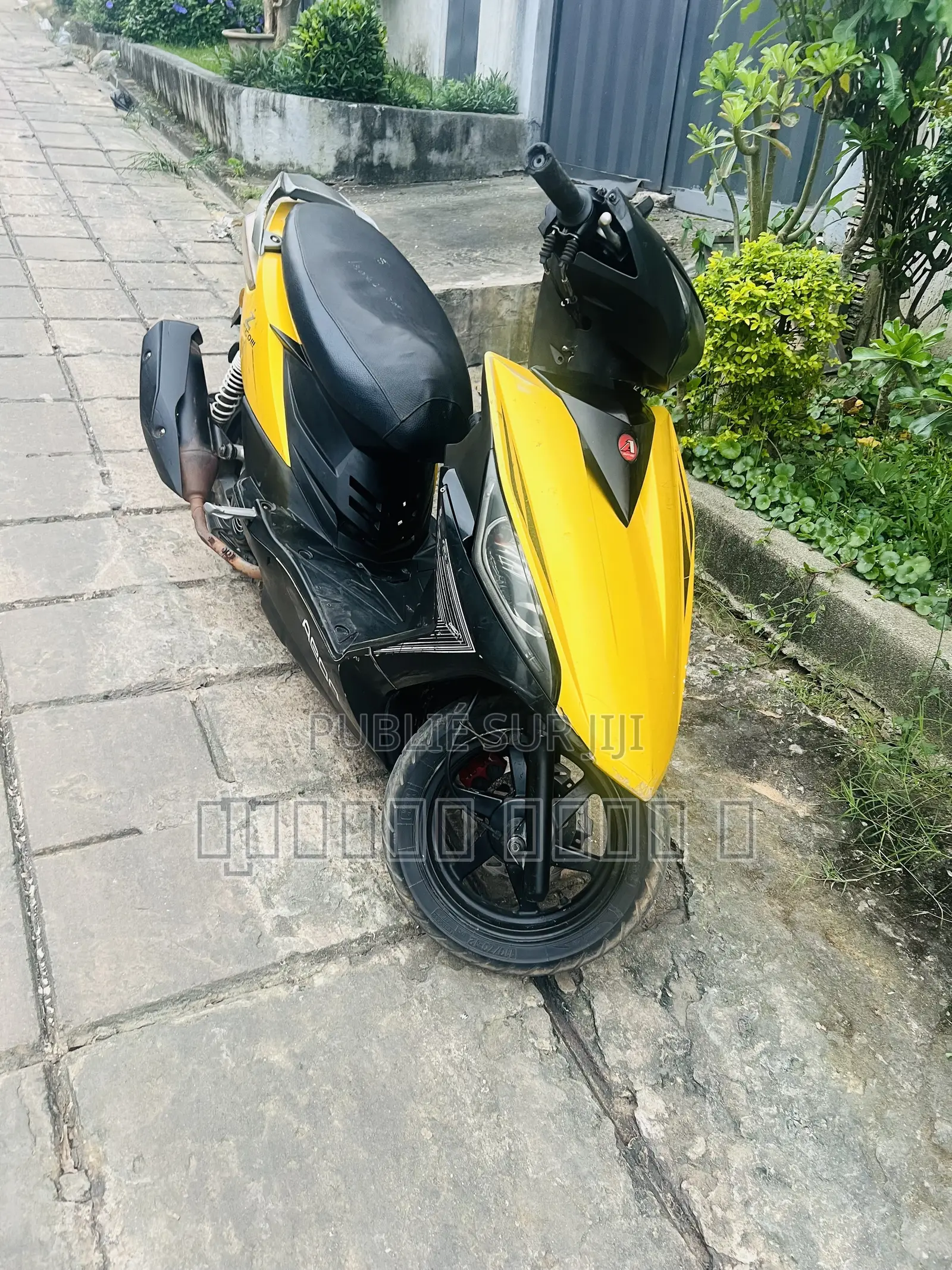 Yamaha Aerox 2015 Jaune