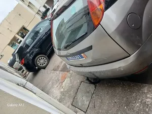 Ford Focus 2002 Gris