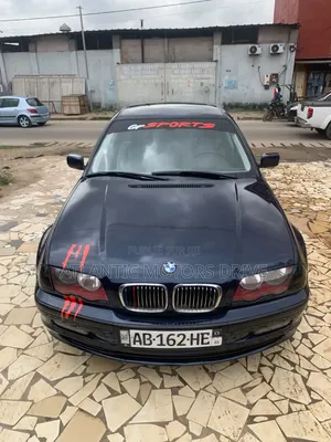 BMW 318i 2000 Bleu