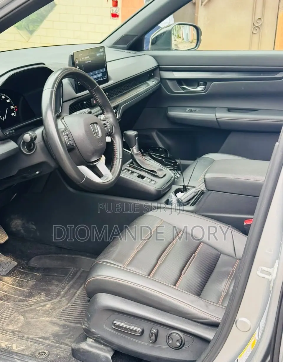 Honda CR-V LX AWD 2024 Gris