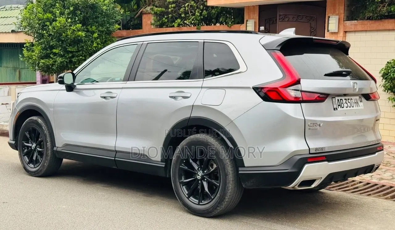 Honda CR-V LX AWD 2024 Gris