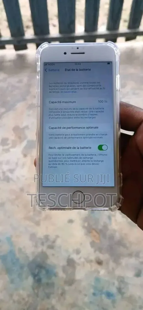 Nouveau Apple iPhone 7 32 GB Blanc