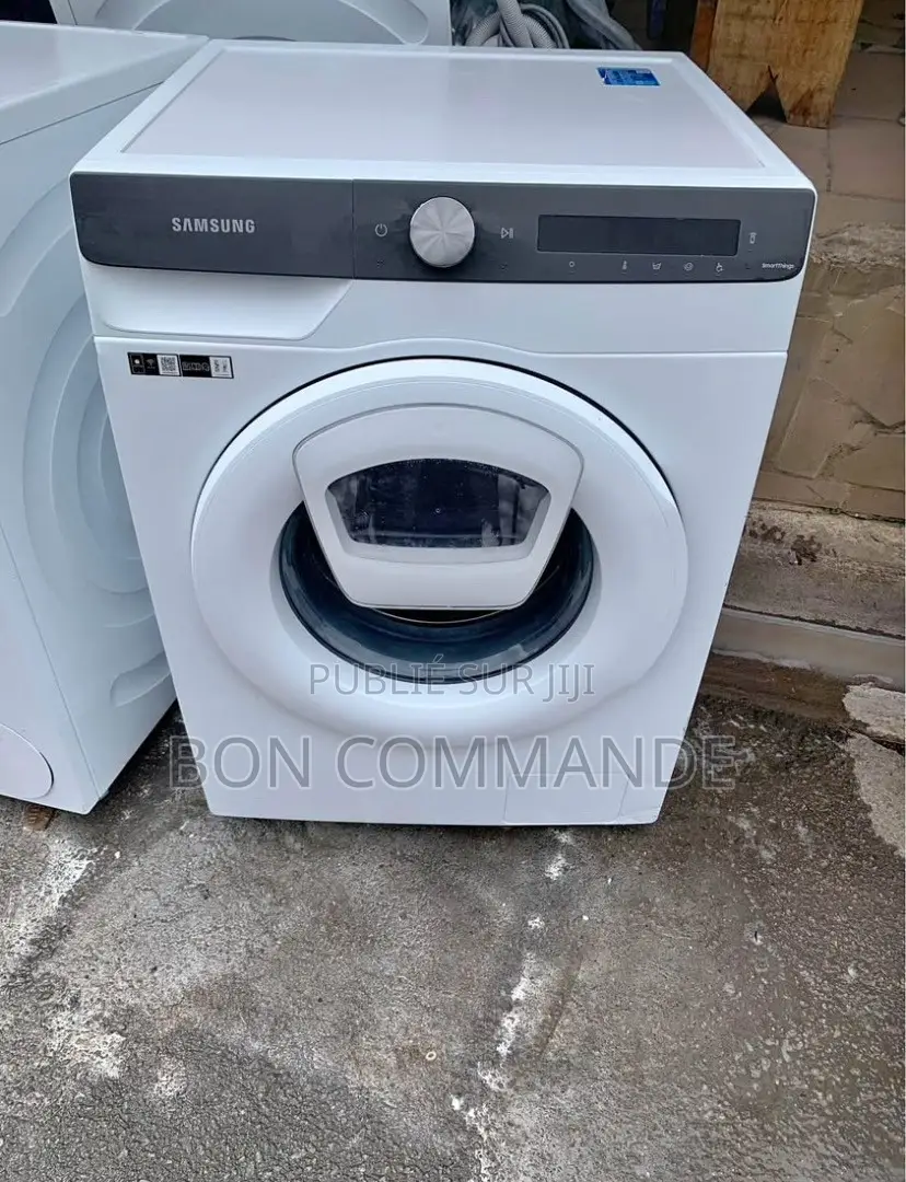 La Machine À Laver De Bon Qualité