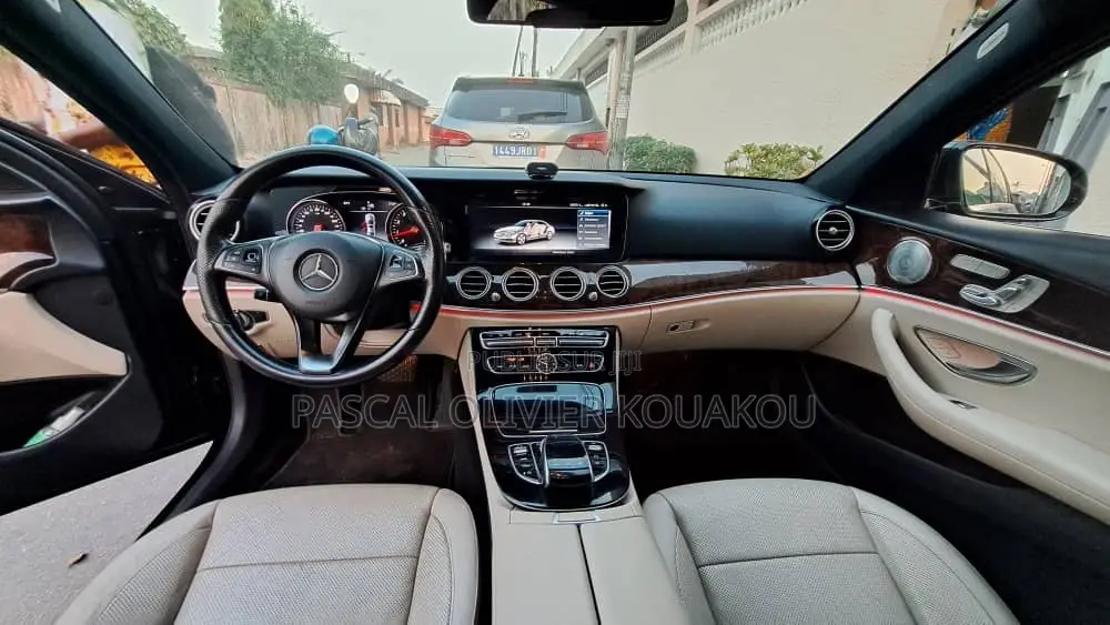 Mercedes-Benz E350e 2020 Noir