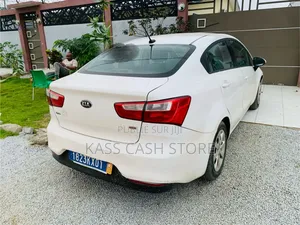 Kia Rio 2016 Blanc