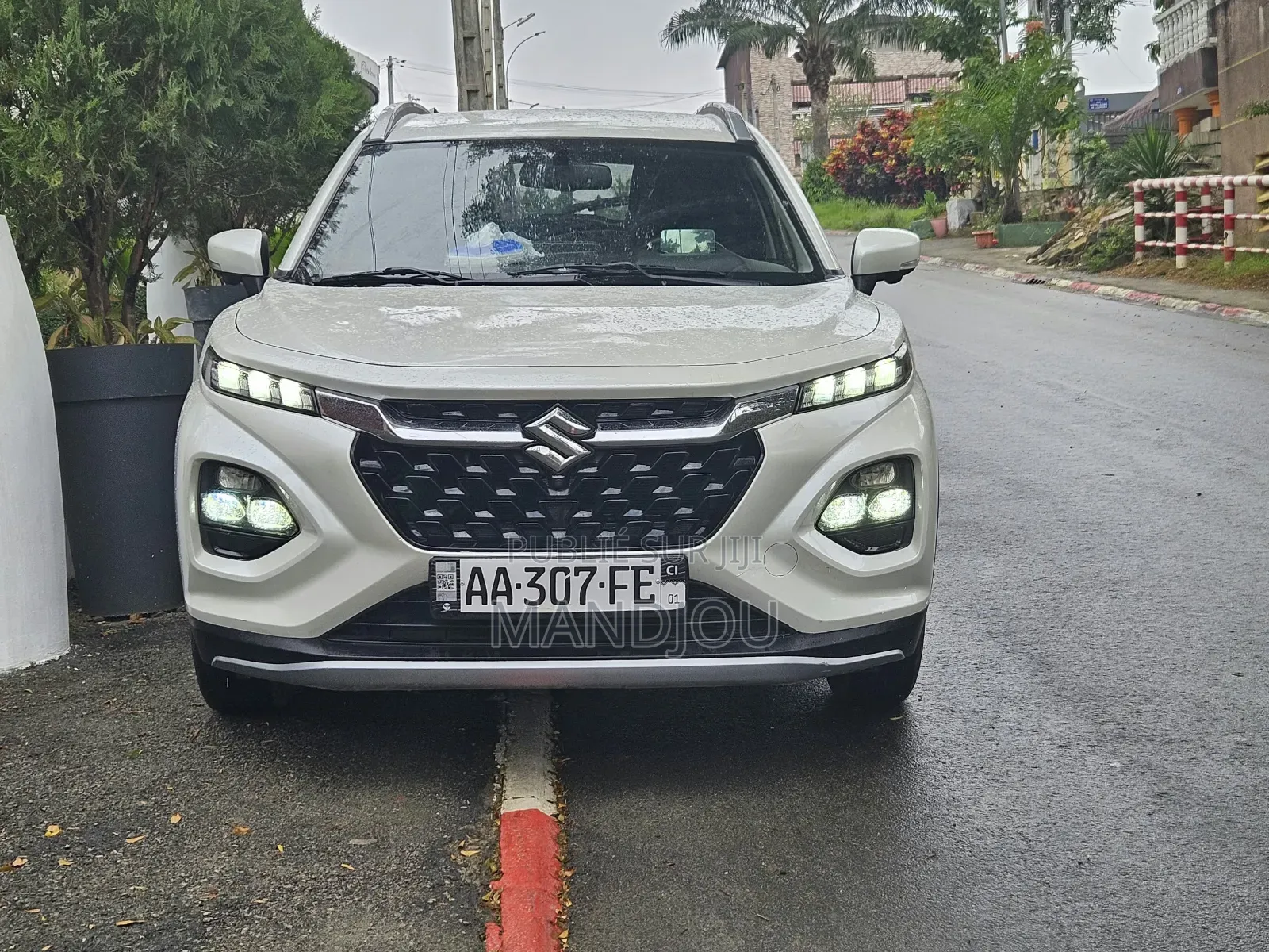 Suzuki Fronx 2024 Blanc