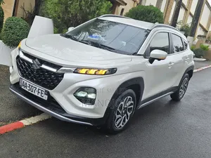 Suzuki Fronx 2024 Blanc
