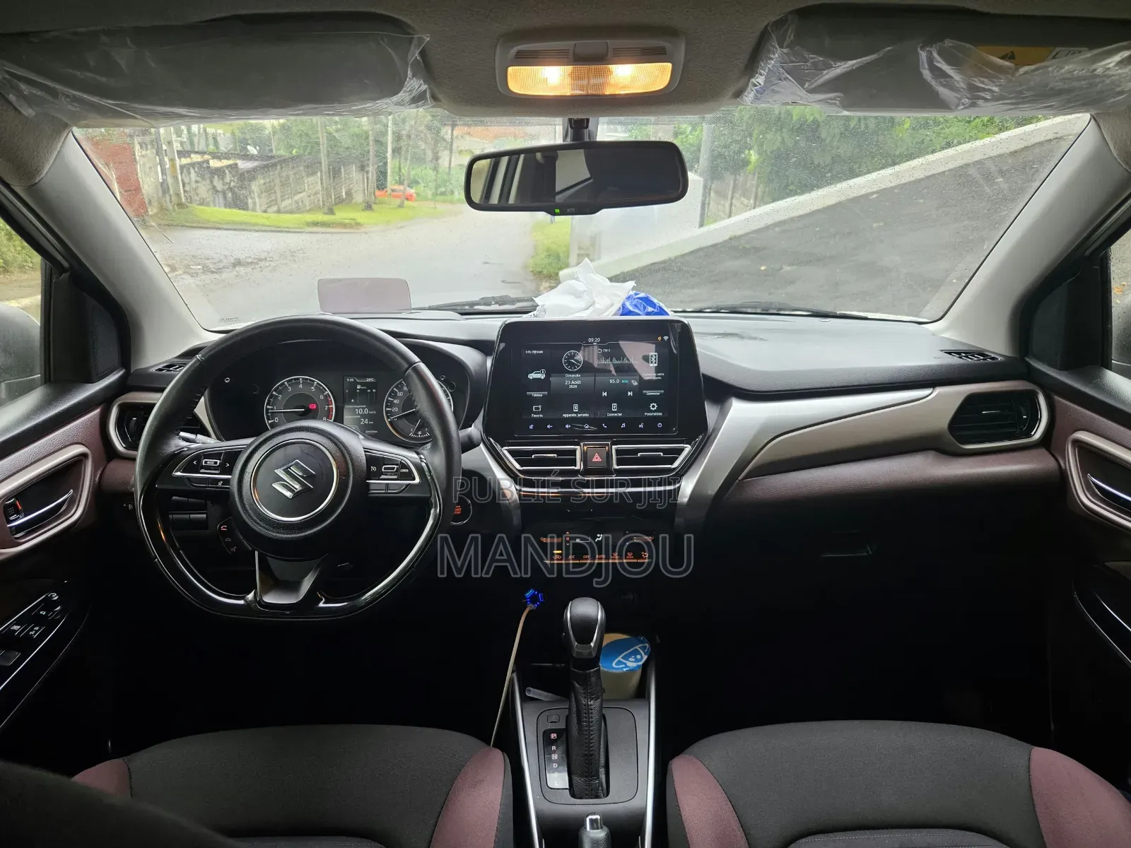 Suzuki Fronx 2024 Blanc