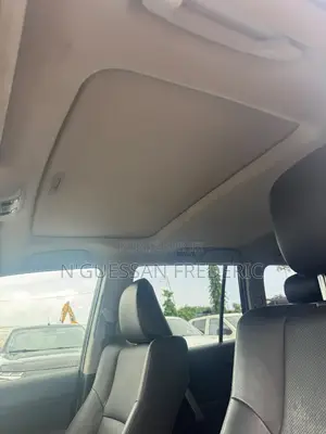 Toyota Land Cruiser Prado 2022 Noir