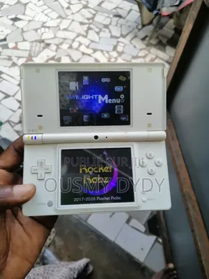 Nintendo Dsi Déjà Crackée