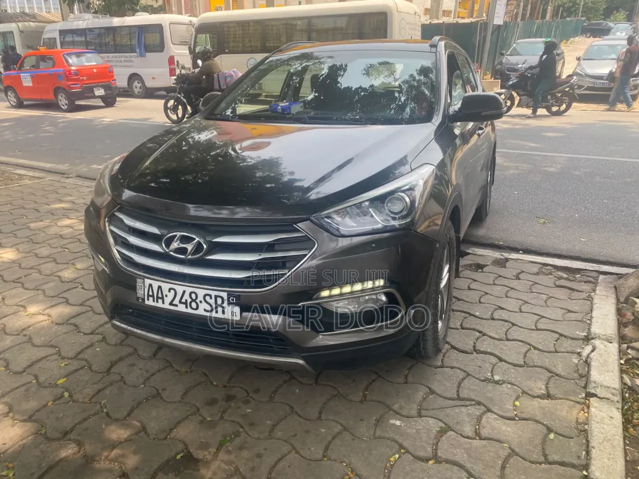 Hyundai Santa Fe 2018 Gris