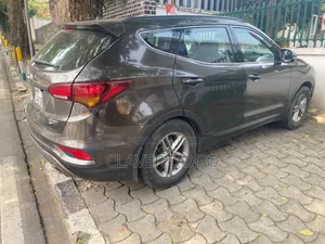 Hyundai Santa Fe 2018 Gris