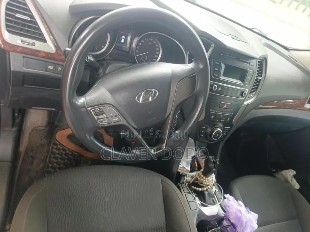 Hyundai Santa Fe 2018 Gris