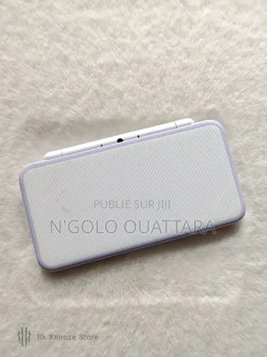 New 2ds XL Blanc Cracker + Jeux