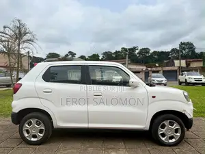 Suzuki S-Presso 2023 Rouge
