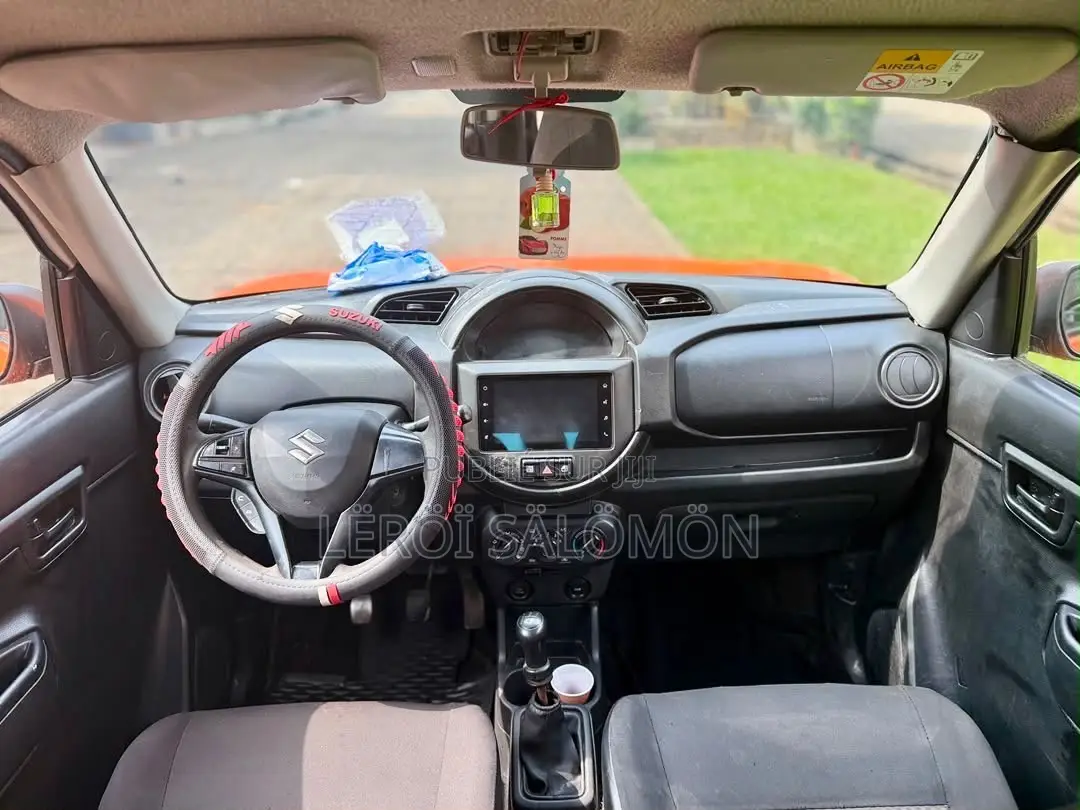 Suzuki S-Presso 2025 Rouge