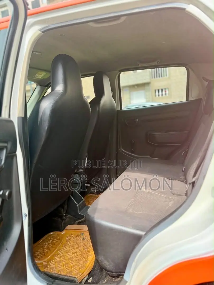 Suzuki S-Presso 2025 Rouge